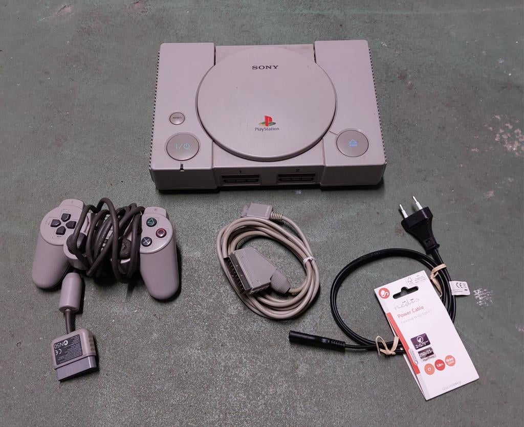 Playstation type scph-7502 NIET WERKEND., Spelcomputers en Games, Spelcomputers | Sony PlayStation 1, Ophalen of Verzenden