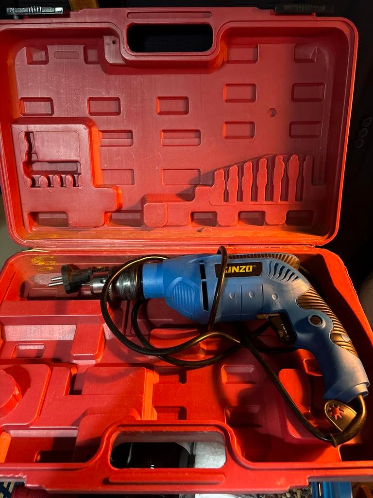 Kinzo Boormachine in Koffer - Gebruikt, Ophalen of Verzenden, Gebruikt, Minder dan 400 watt, Boormachine
