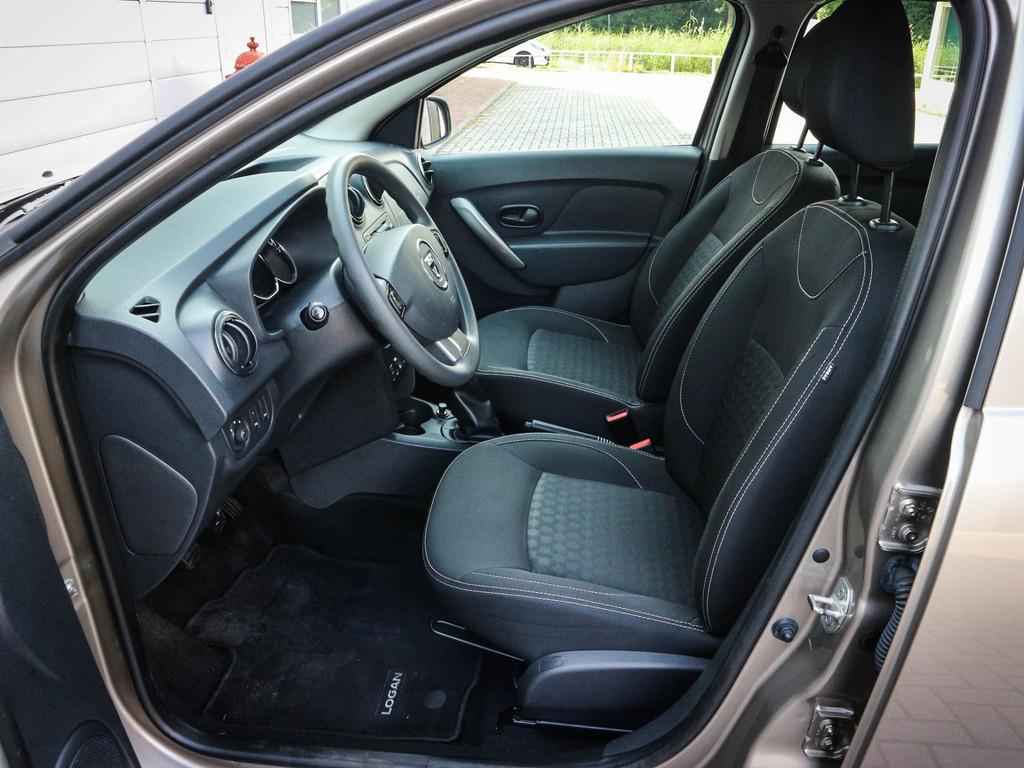 Dacia Logan MCV 0.9 TCe Lauréate | Airco | Cruise | Pdc | D, Voorwielaandrijving, Stof, Zwart, Bruin