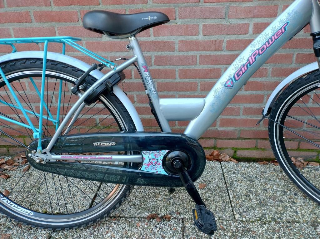 Zeer mooie Alpina girl power 26 inch fiets, Fietsen en Brommers, Fietsen | Meisjes, Ophalen, Zo goed als nieuw, 26 inch of meer