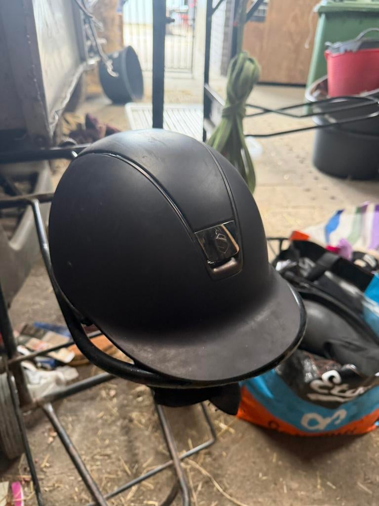 Bruine samshield cap te koop maat m, Dieren en Toebehoren, Ophalen of Verzenden, Zo goed als nieuw, Dressuur, Cap