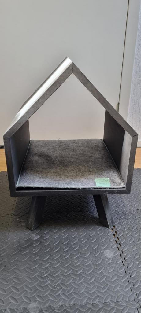 Handgemaakt kattenhuis Kattenfort, Dieren en Toebehoren, Kattenmanden, Ophalen