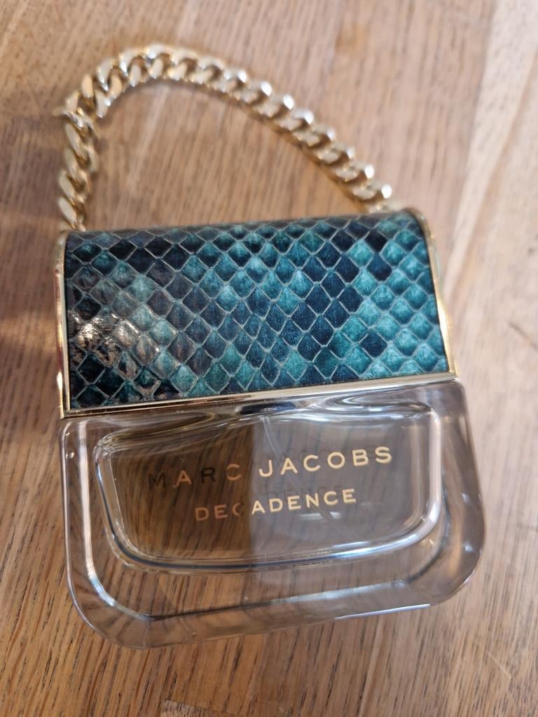 Marc Jacobs parfum decadence 30ml, Ophalen of Verzenden, Zo goed als nieuw