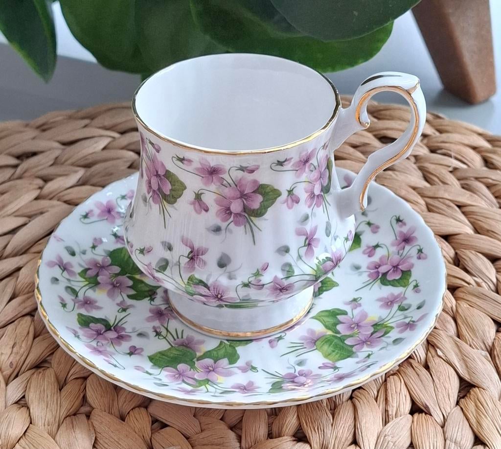 Royal Windsor kop en schotel, Antiek en Kunst, Antiek | Servies los, Ophalen of Verzenden