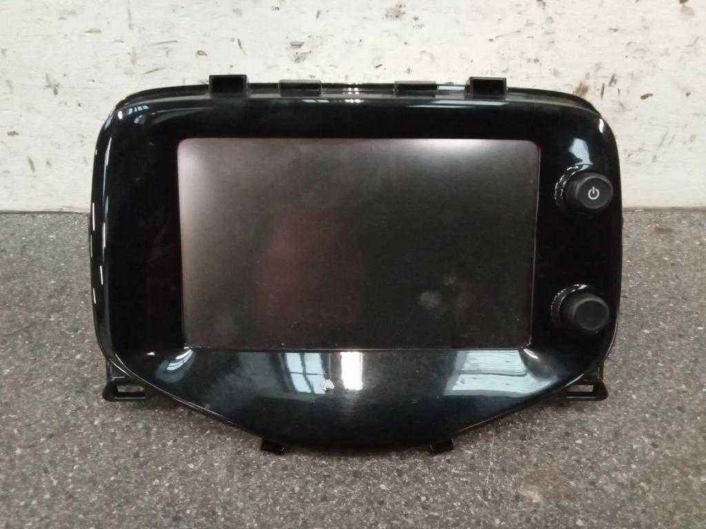 Aygo c1 scherm orgineel, Auto diversen, Autoradio's, Ophalen of Verzenden, Zo goed als nieuw