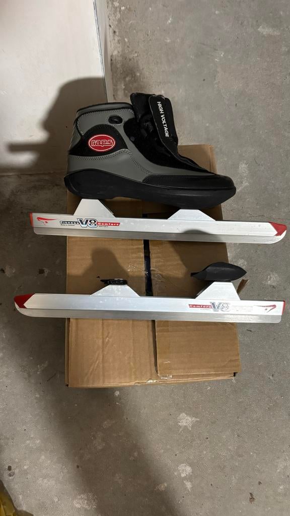 2 Raps ijzers - zoekt nieuwe schaatsschoenen, Ophalen of Verzenden, Zo goed als nieuw, Noren, Raps