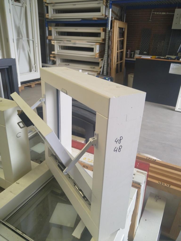 Wc raamkozijntje valraam, Ophalen, Gevelraam of Ruit, Minder dan 80 cm, Nieuw