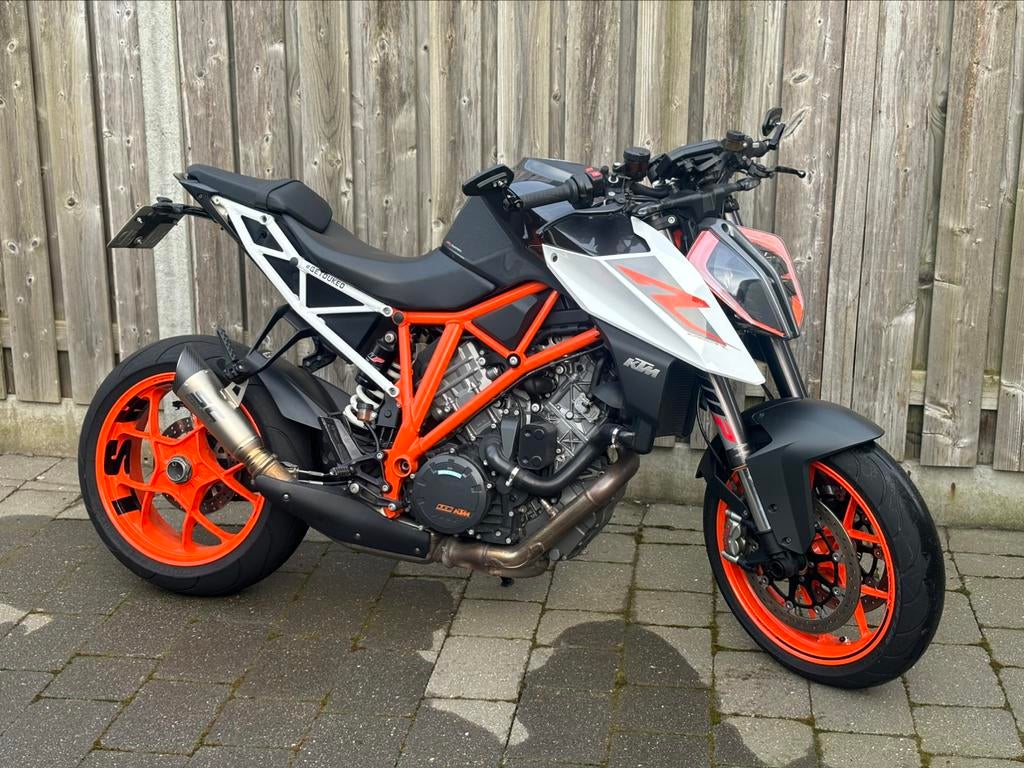 Ktm 1290 superduke 2017