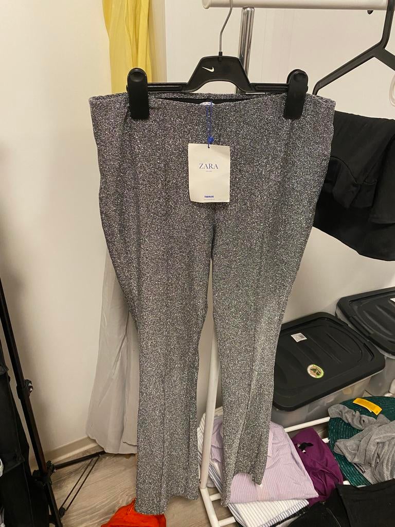 Zara Zwarte Glitter Broek - Maat L, Zwart, Maat 42/44 (L), Ophalen of Verzenden, Zo goed als nieuw
