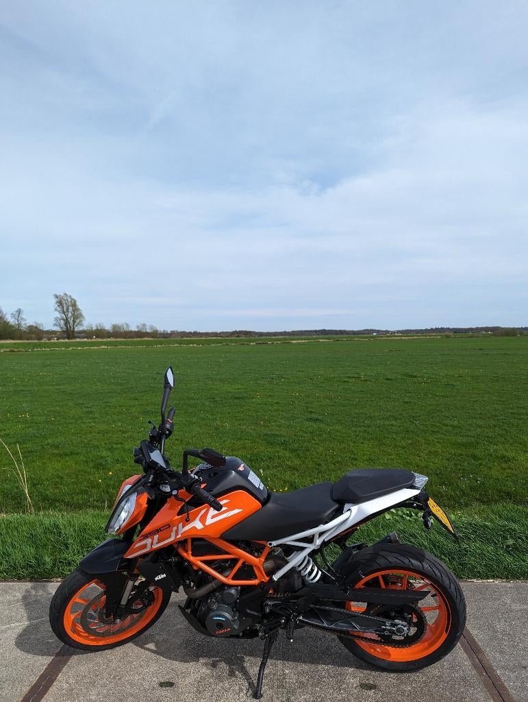 KTM Duke 390 (bj 2020), Motoren, Motoren | KTM, Particulier, 373 cc, Minimaal motorrijbewijs A2, ABS