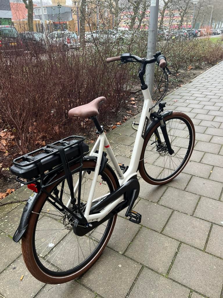 Batuvus elektrische damesfiets, Fietsen en Brommers, Elektrische fietsen, 55 tot 59 cm, Ophalen, Zo goed als nieuw, Overige merken