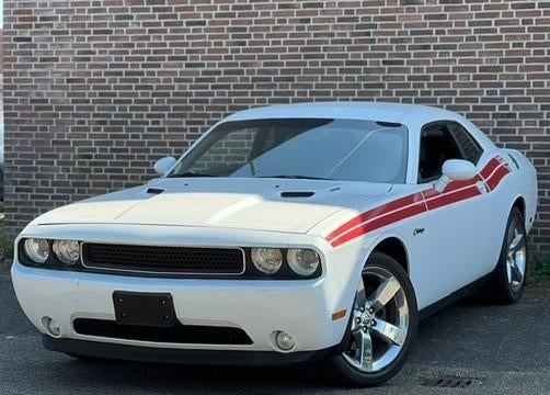Dodge Challenger 5.7 HEMI V8 AUT 2011 US Kentekenpapieren, Auto's, Automaat, Achterwielaandrijving, 5654 cc, Stoelverwarming