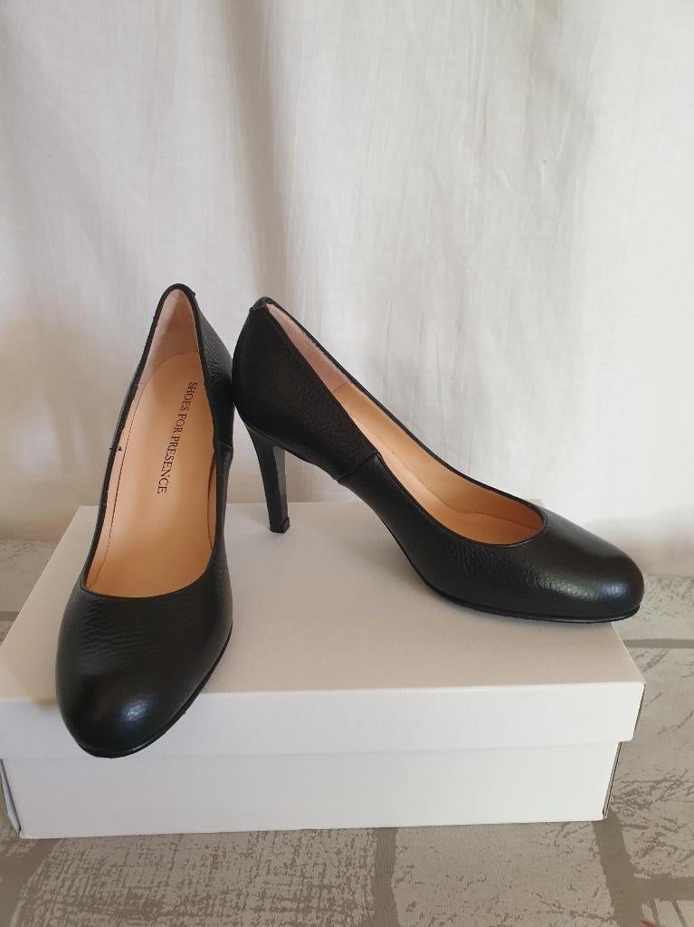 Nette zwarte leren pumps. Mt 38+40. Shoes for Presence.NIEUW, Kleding | Dames, Pumps, ., Zwart, Nieuw