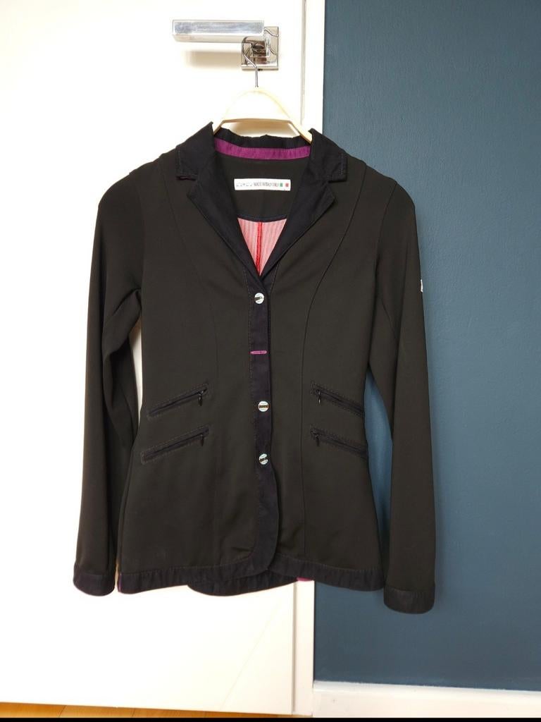 Animo wedstrijdjasje zwart maat xs/s, Ophalen of Verzenden, Gebruikt, Springen, Bovenkleding