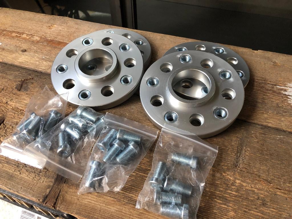 Steekconversie naafconversie adapters 15mm 5x100 -> 5x130, Auto diversen, Tuning en Styling, Ophalen of Verzenden