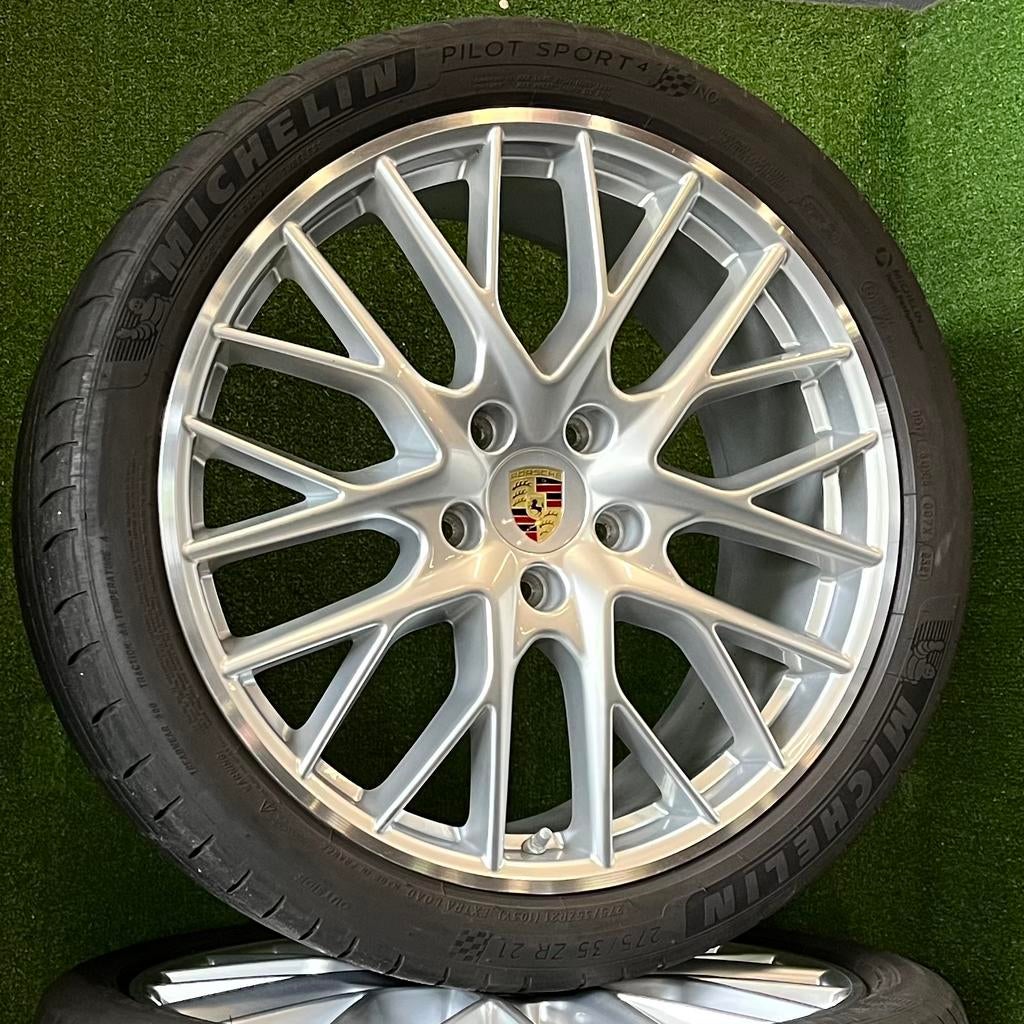 Originele 21 inch Porsche Panamera 971 Sport velgen banden, Gebruikt, 275 mm, Banden en Velgen, Germany