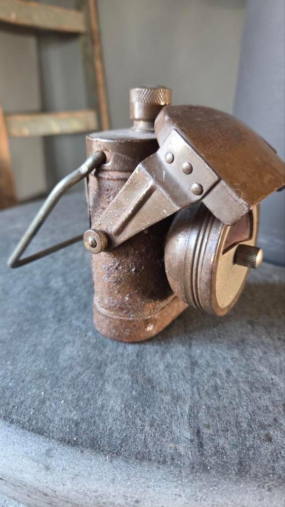 Militaire lamp uit de WO2, zaklamp, seinlamp, signaallamp, Ophalen of Verzenden, Nederland, Overige typen