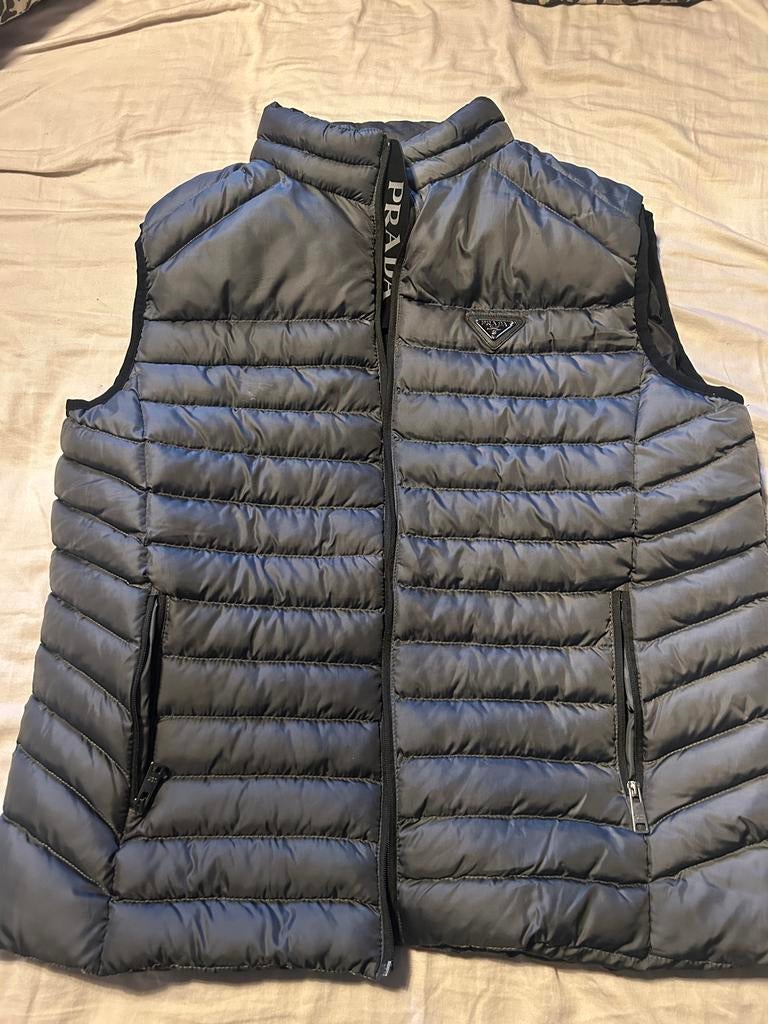 Nieuwe Prada bodywarmer Maat XL, Kleding | Heren, Bodywarmers, Ophalen of Verzenden, Nieuw, Maat 56/58 (XL), Zwart