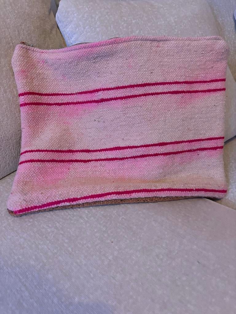 Berber kussen 50x30 cm, Ophalen of Verzenden, Nieuw, Roze, Rechthoekig