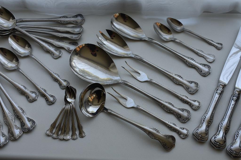 Gero Zilmeta 528 Menuet sla couvert lepels vorken mes jus, Antiek en Kunst, Antiek | Servies los, Ophalen of Verzenden