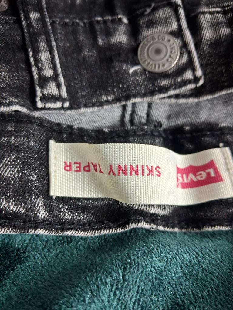 Levi's spijkerbroek, Kinderen en Baby's, Kinderkleding | Maat 164, Ophalen of Verzenden, Jongen, Broek