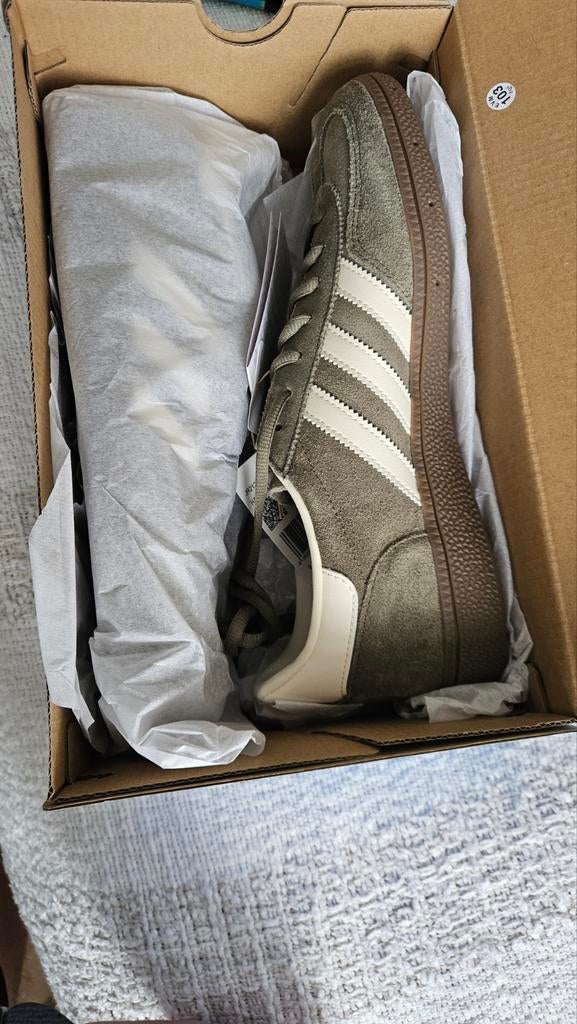 Adidas Handball Spezial - Nieuw Olijfgroen, Overige kleuren, Nieuw, Ophalen of Verzenden, Sneakers of Gympen