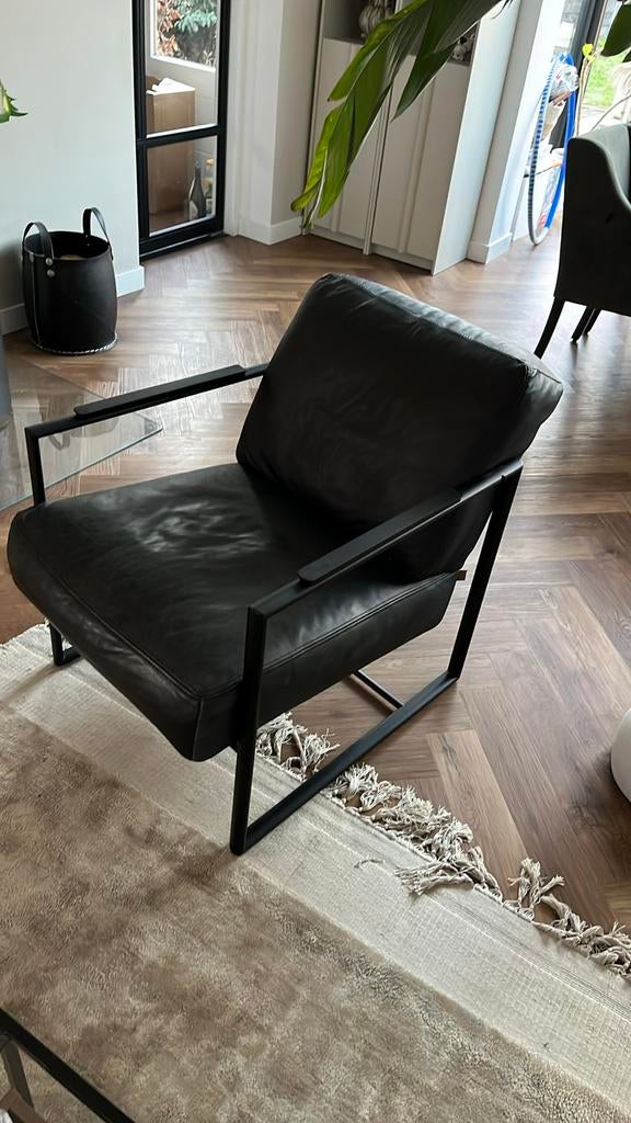 Enzo Lucca Leren Stoel met Protexx Behandeling, Ophalen, Eenpersoons, Zo goed als nieuw, Minder dan 150 cm