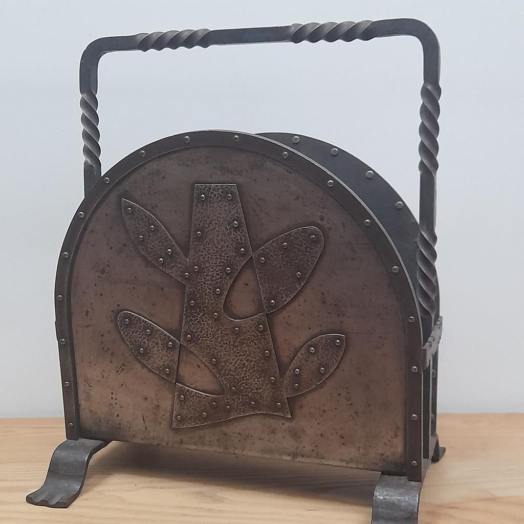 Krantenbak / houtbak brutalis stijl, Ophalen, Zo goed als nieuw, Vrijstaande haard