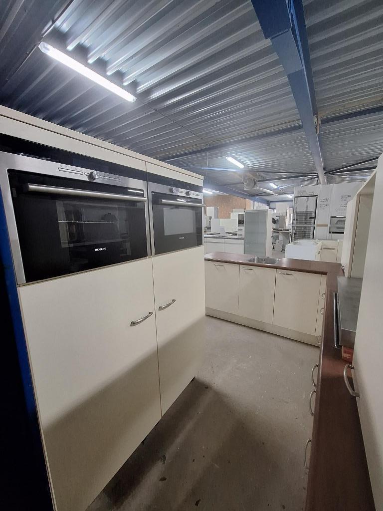 Complete keuken Compleet met APP 120Keukens op voorraad 2684, Huis en Inrichting, Keuken | Complete keukens, Dubbelwandige keuken