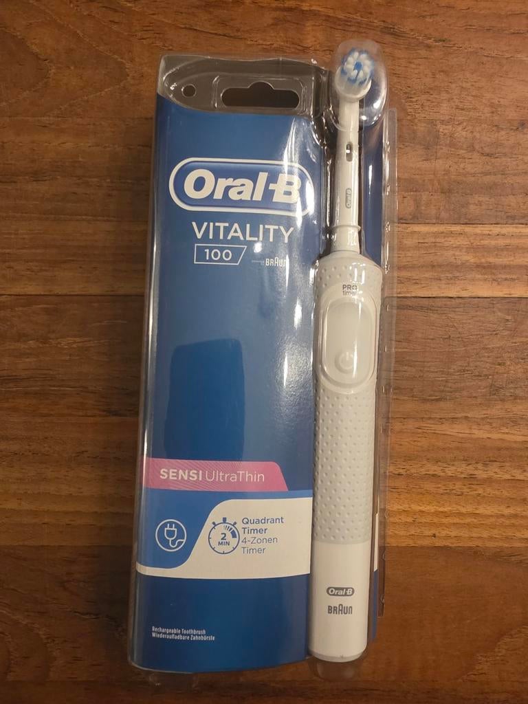 Oral-B Vitality 100 Elektrische Tandenborstel - Nieuw!, Ophalen of Verzenden, Nieuw, Mondverzorging
