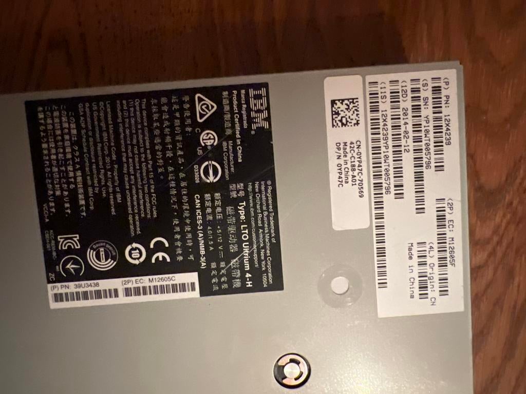 Defecte IBM LTO-4 Ultrium 4-H Tape Drive, Ophalen of Verzenden, Niet werkend, Overige typen, Herschrijfbaar