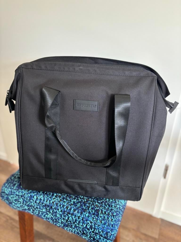 Basil fietstas, Ophalen, Zo goed als nieuw