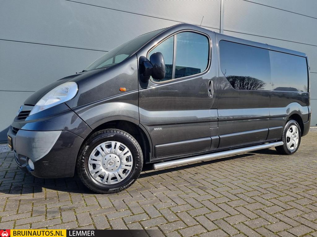 Opel Vivaro 2.0 CDTI L2H1 DC Airco Cruise Navi Trekhaak, Cruise Control, Euro 5, 4 cilinders, 2000 kg