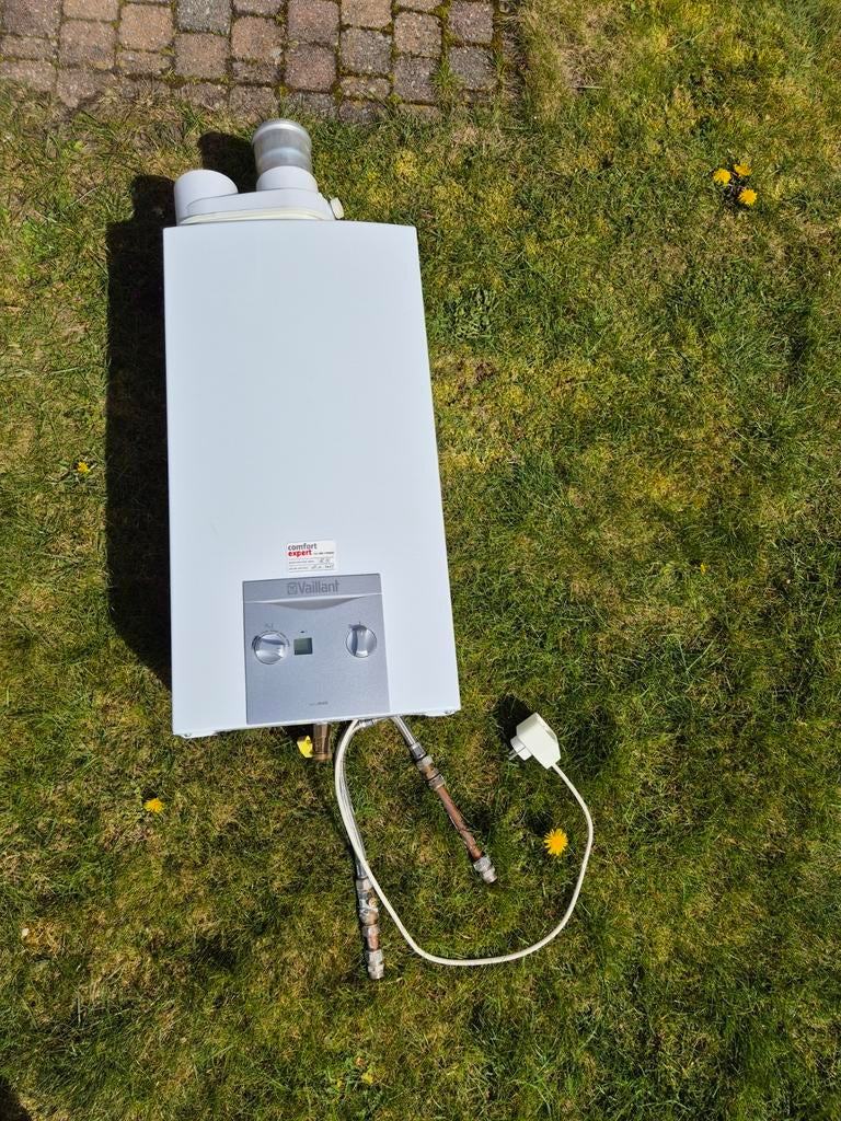 Vaillant Turbomag gasgeizer, Doe-het-zelf en Verbouw, Ophalen, Geiser, Minder dan 20 liter, 6 t/m 10 jaar oud