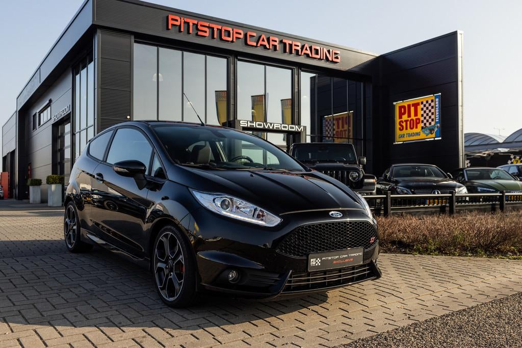 Ford FIESTA 1.6 ST200, 200pk, Cruise, Winterpakket, Topstaat, Auto's, Ford, Voorwielaandrijving, 1596 cc, 1063 kg, Gebruikt