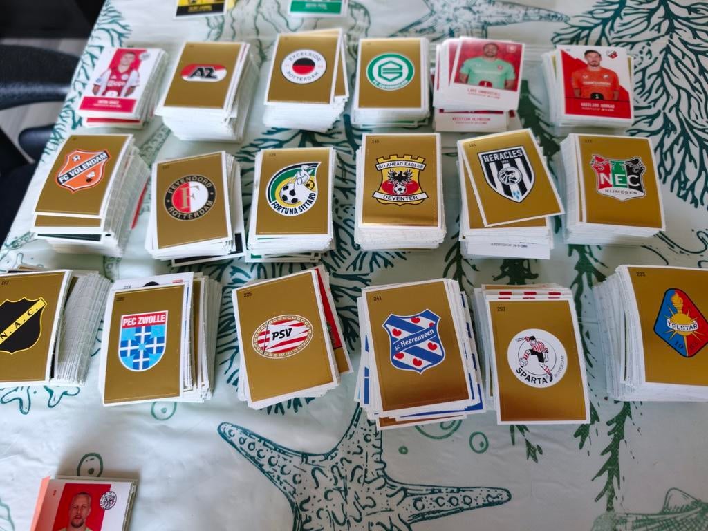 Plus voetbal plaatjes, Plus, Ophalen