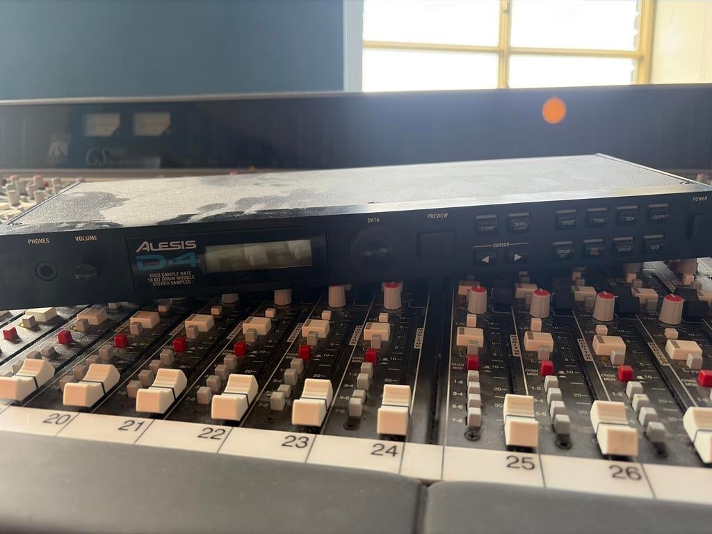 Alesis D4 Drum Module - Vintage Drum Sampler, Ophalen of Verzenden, Gebruikt, Alesis