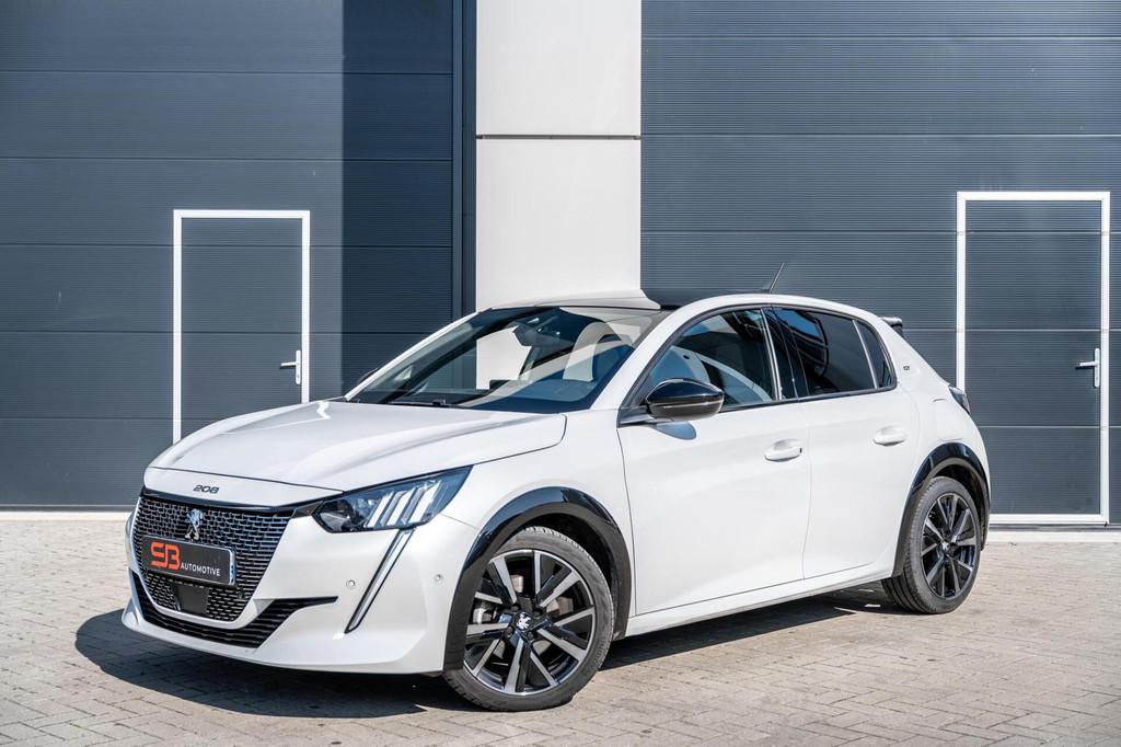 Peugeot 208 1.2 PureTech GT Pack Carplay|360 Cam|Navi|Vol!, 1199 cc, 1133 kg, Wit, Bedrijf