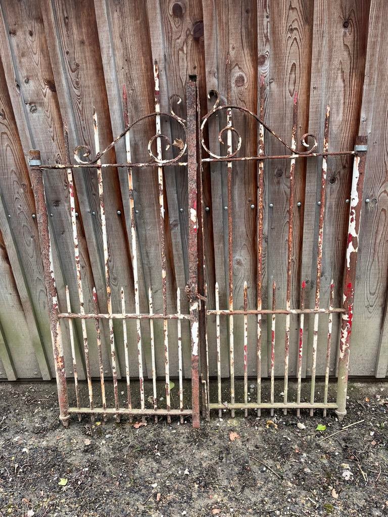 Antiek hekwerk, Tuin en Terras, Tuinhekken en Hekwerk, Ophalen of Verzenden, Zo goed als nieuw, IJzer, Sierhekwerk