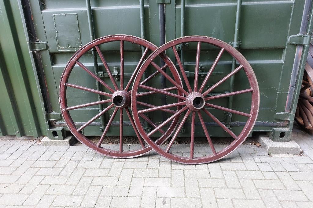 Wagenwiel, houten wagenwielen, set van twee, ø112 cm., Ophalen