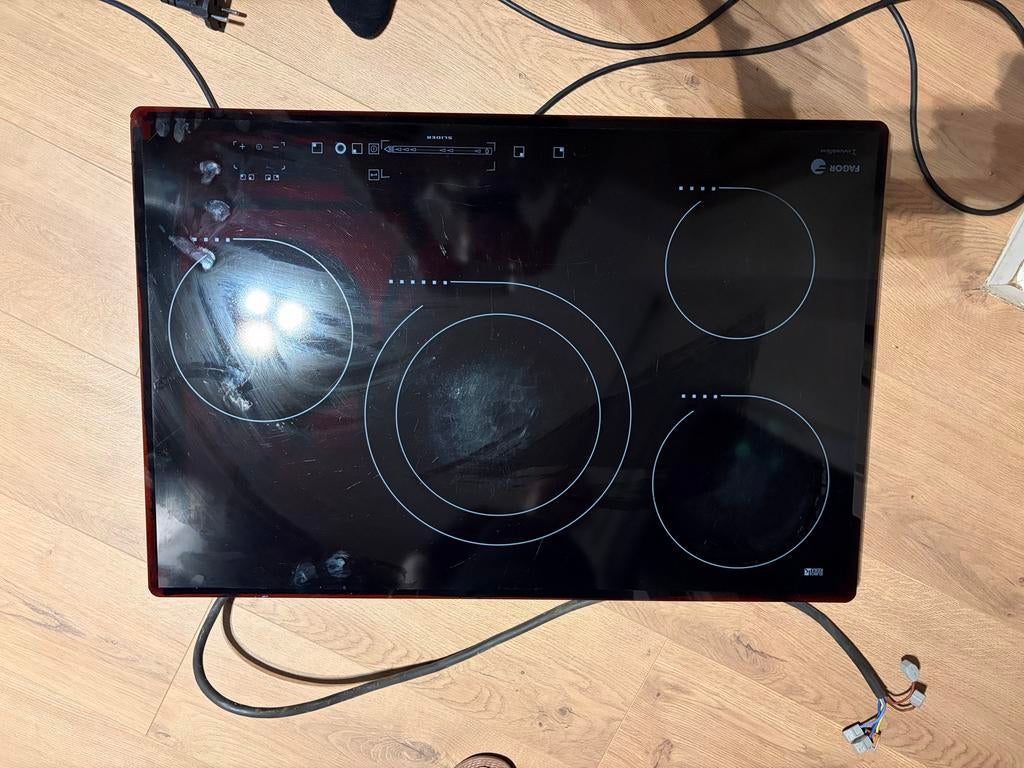 Fagor Inductiekookplaat - Model VF-SLIDE78 S, Witgoed en Apparatuur, Kookplaten, Gebruikt, Inbouw, Inductie, 4 kookzones, Ophalen of Verzenden