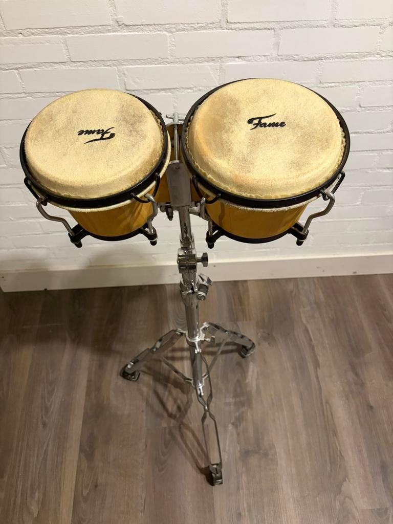 Bongo’s inclusief statief, Muziek en Instrumenten, Percussie, Ophalen, Gebruikt, Trommel