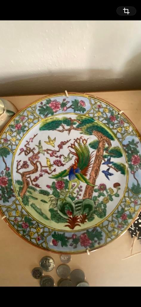 Decoratief Chinees wandbord met vogel- en bloemmotief, Antiek en Kunst, Antiek | Wandborden en Tegels, Ophalen of Verzenden