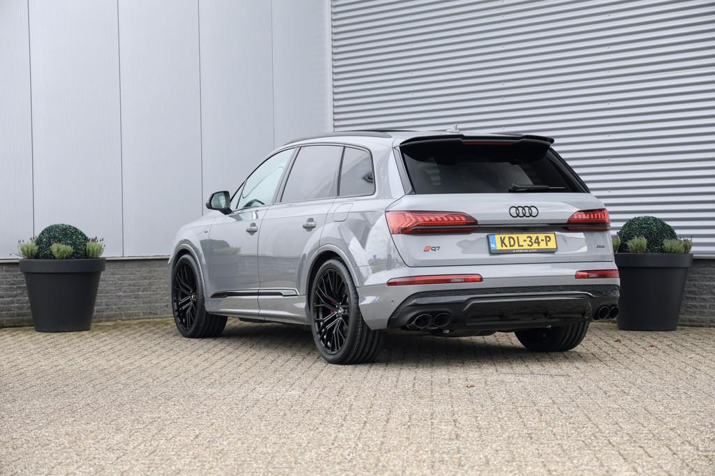 Audi Q7 55 TFSI e quattro S-Line Pano|Trekh|Nardo|SQ7, Auto's, Audi, Automaat, Gebruikt, 2995 cc, Bedrijf