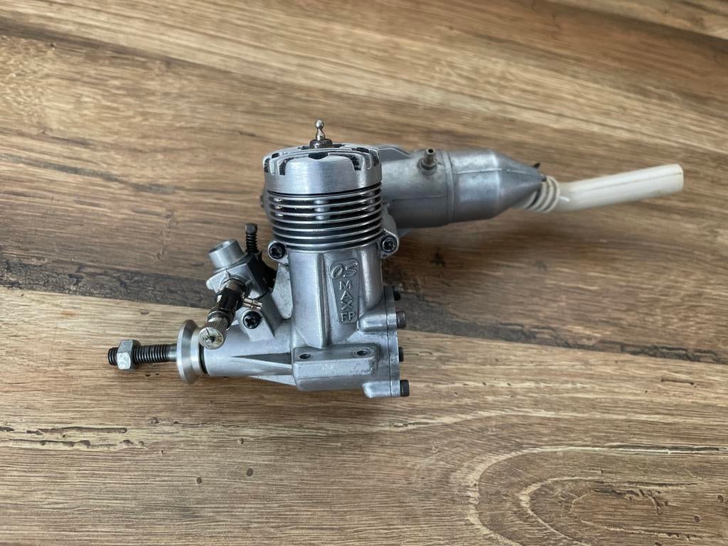OS Max FP 40 motor, Hobby en Vrije tijd, Overige merken, Gebruikt, Ophalen of Verzenden, Groter dan 1:72