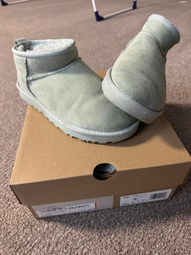 Ugg, Kleding | Dames, Schoenen, Ophalen, Zo goed als nieuw, Blauw
