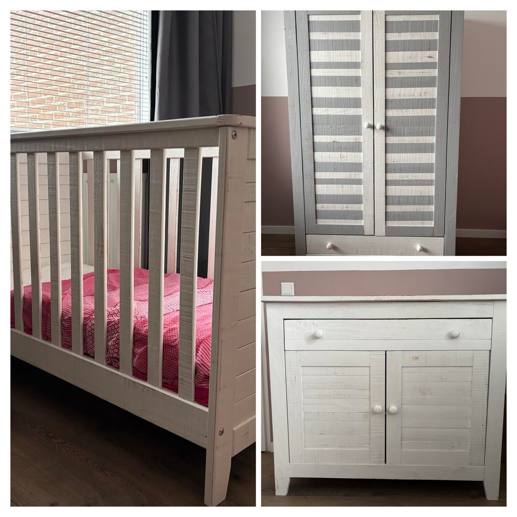 Babykamer compleet commode ledikant kledingkast wit/grijs, Kinderen en Baby's, Kinderkamer | Complete kinderkamers, Ophalen, Gebruikt