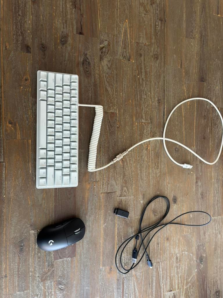 Razer huntsman mini met logitech g pro x superlight, Ophalen of Verzenden, Zo goed als nieuw