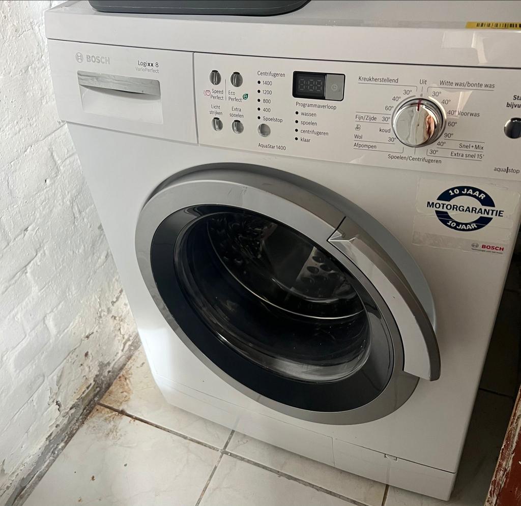 Bosch Logixx 8 Wasmachine, 1200 tot 1600 toeren, Gebruikt, 8 tot 10 kg, Ophalen of Verzenden