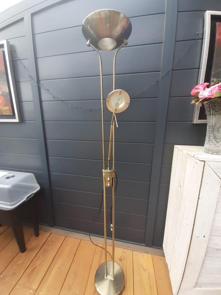 Vloerlamp met leeslamp, Huis en Inrichting, Lampen | Vloerlampen, Ophalen